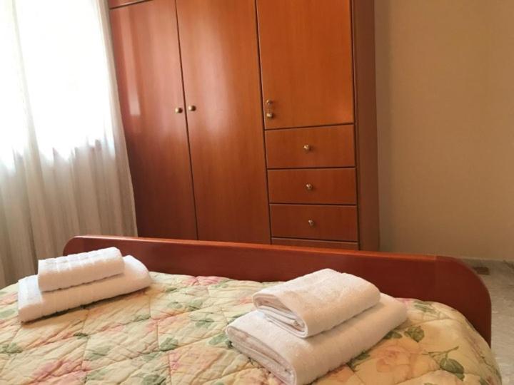 Mikro Katafygio Stavli Buitenkant foto