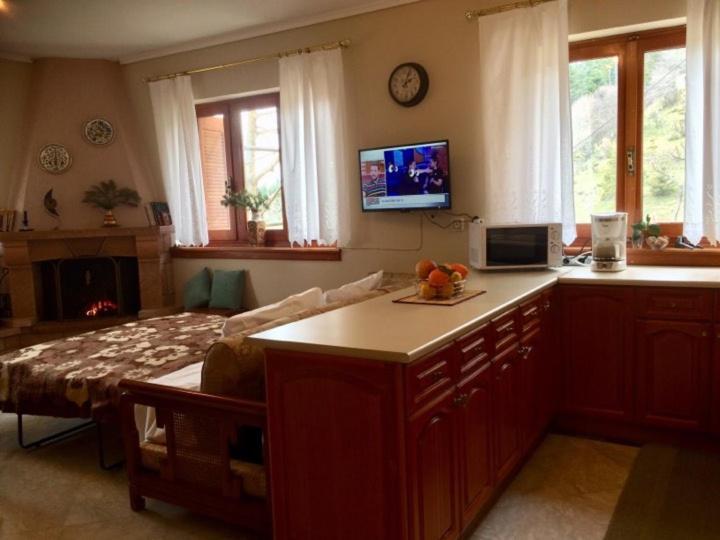 Mikro Katafygio Stavli Buitenkant foto