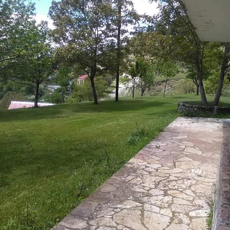 Mikro Katafygio Stavli Buitenkant foto